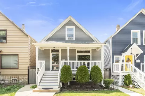 1736 N Monticello Ave, Chicago, IL 60647