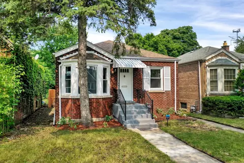 14214 S Eggleston Ave, Riverdale, IL 60827