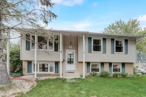 1669 Gilberto St, Glendale Heights, IL 60139