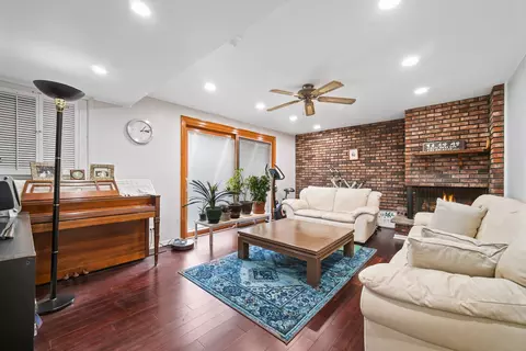 427 N 6th Ave, Des Plaines, IL 60016 photo 14