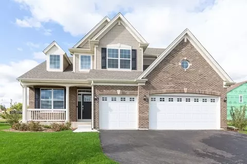 10381 Amos St, Huntley, IL 60142