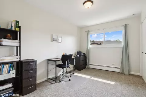451 Debra Dr, Des Plaines, IL 60016 photo 8