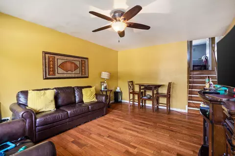 1322 E 71st Pl, Chicago, IL 60619 photo 3