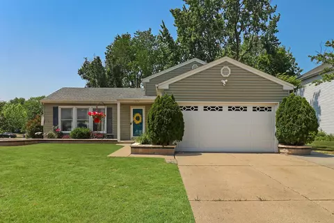 1922 Fairhaven Ln, Schaumburg, IL 60194