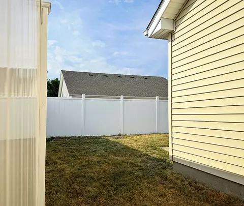 618 Corey Ln, Champaign, IL 61822 photo 20