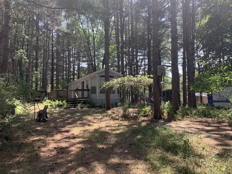 1550 Woodhaven, Sublette, IL 61367