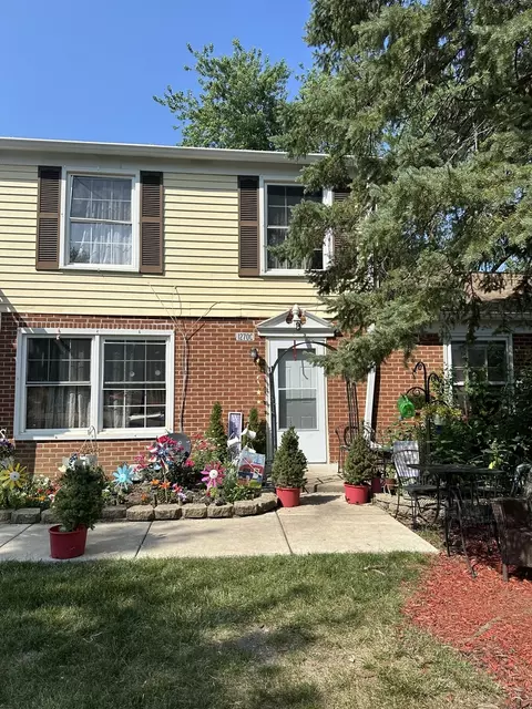 1270 Prairie Ave #C, Glendale Heights, IL 60139