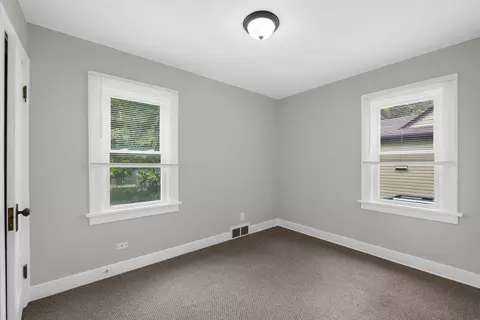 18116 Chicago Ave, Lansing, IL 60438 photo 5