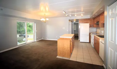 7316 40th Ave #2D, Lyons, IL 60534 photo 3