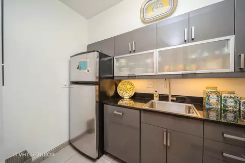 175 E Delaware Pl #5305, Chicago, IL 60611 photo 11
