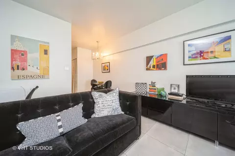 175 E Delaware Pl #5305, Chicago, IL 60611 photo 3