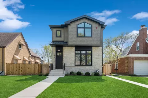 5313 Crain St, Skokie, IL 60077