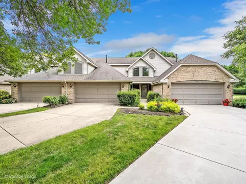 169 Benton Ln, Bloomingdale, IL 60108