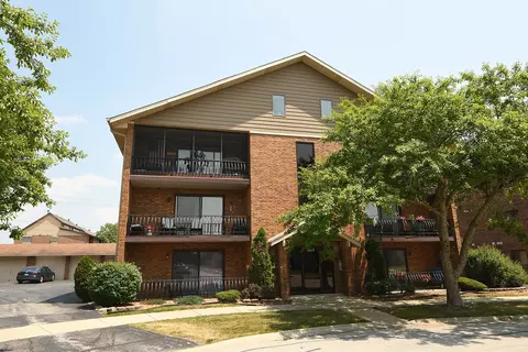 16807 81st Ave #1N, Tinley Park, IL 60477