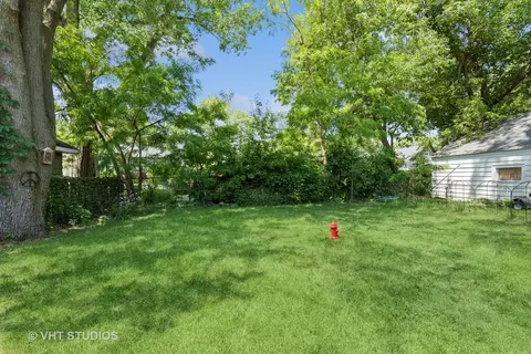 260 Heine Ave, Elgin, IL 60123 photo 17