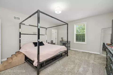 260 Heine Ave, Elgin, IL 60123 photo 7