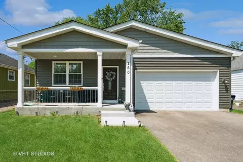 260 Heine Ave, Elgin, IL 60123