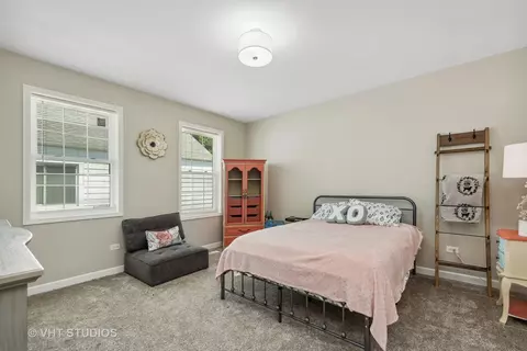 260 Heine Ave, Elgin, IL 60123 photo 6