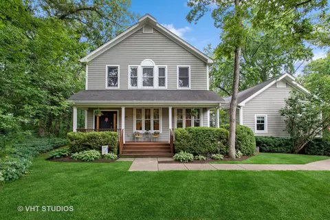 6506 Hillside Rd, Crystal Lake, IL 60012