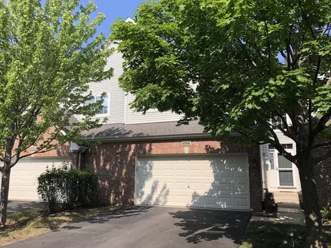 6066 Halloran Ln #36-2, Hoffman Estates, IL 60192