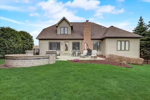 3691 Heathmoor Dr, Elgin, IL 60124 photo 39