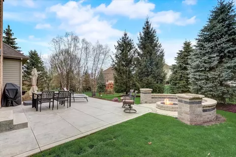 3691 Heathmoor Dr, Elgin, IL 60124 photo 38