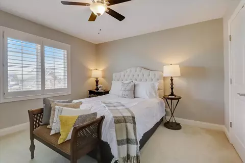 3691 Heathmoor Dr, Elgin, IL 60124 photo 22