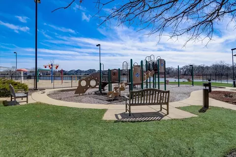 3691 Heathmoor Dr, Elgin, IL 60124 photo 46