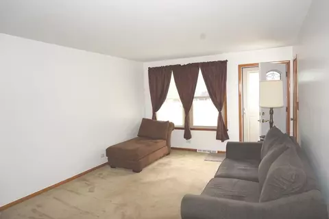 14602 Hamlin Ave, Midlothian, IL 60445 photo 4