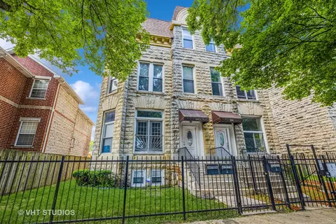 3612 S Prairie Ave #3, Chicago, IL 60653