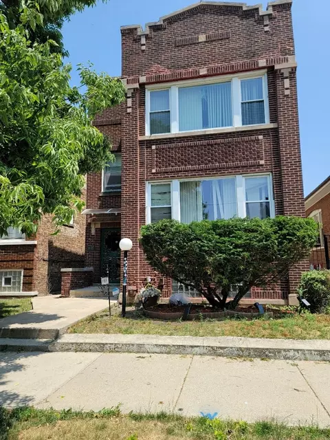 8035 S Throop St, Chicago, IL 60620
