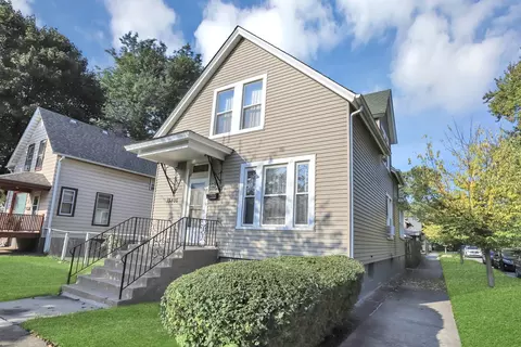 13400 Greenwood Ave, Blue Island, IL 60406
