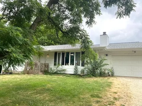 236 W Hennepin St, Mark, IL 61340 photo 2