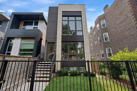 1717 N Campbell Ave #1, Chicago, IL 60647