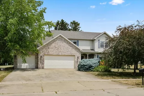 4202 Curtis Meadow Dr, Champaign, IL 61822