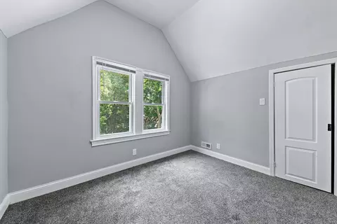575 W Hickory St, Kankakee, IL 60901 photo 11