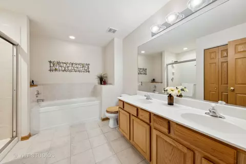 24114 W Walnut Cir, Plainfield, IL 60585 photo 13
