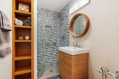 222 E Pearson St #902, Chicago, IL 60611 photo 20