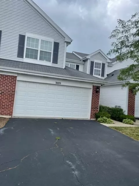 3009 Courtland St #3009, Woodstock, IL 60098