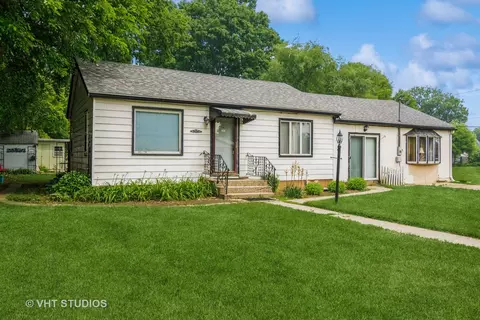 2727 Ashland Ave, Rockford, IL 61101