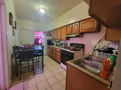 7210 S Eberhart Ave, Chicago, IL 60619 photo 12