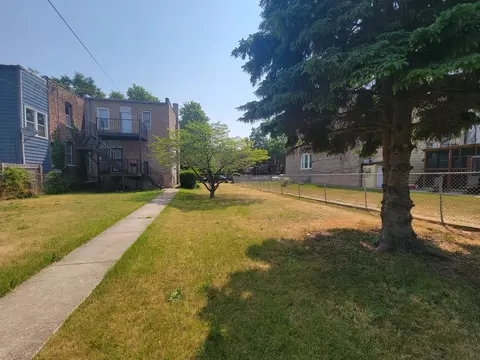 7210 S Eberhart Ave, Chicago, IL 60619 photo 16