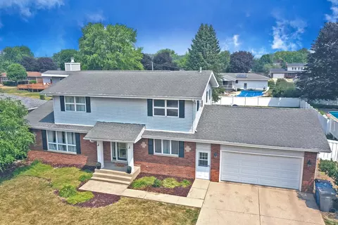 1610 Highland Pl, Streator, IL 61364