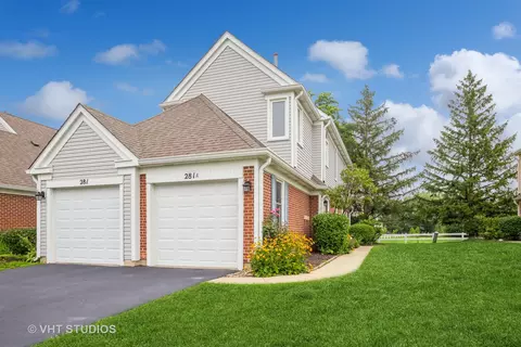 281 University Ln #A, Elk Grove Village, IL 60007