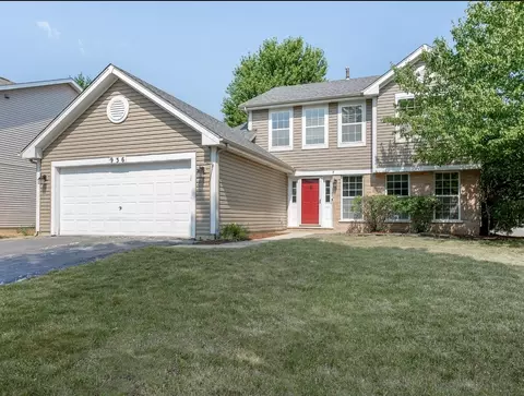 936 Matthew Ct, Naperville, IL 60540