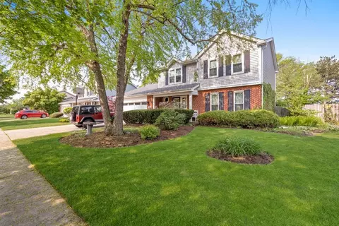 6806 Meade Rd, Downers Grove, IL 60516