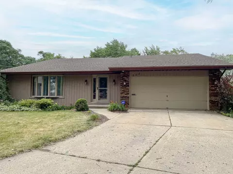 504 Homestead Pl, Joliet, IL 60435