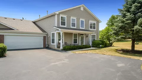 184 Brompton Ln #B, Sugar Grove, IL 60554