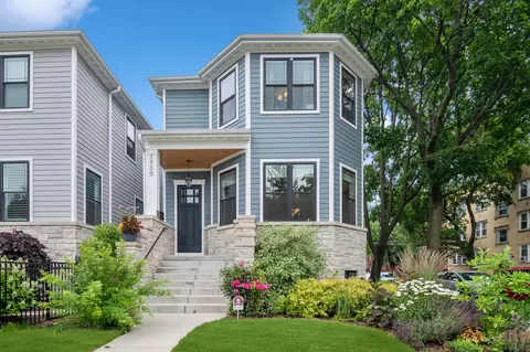 1700 W Thorndale Ave, Chicago, IL 60660