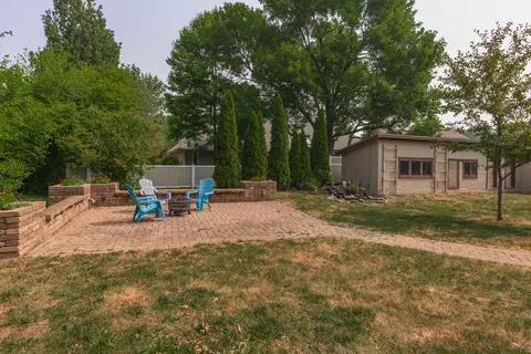 902 Crestline Dr, Normal, IL 61761 photo 29